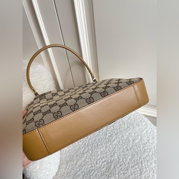 Rare Gucci GG Shoulder Bag - Picture 6 of 16
